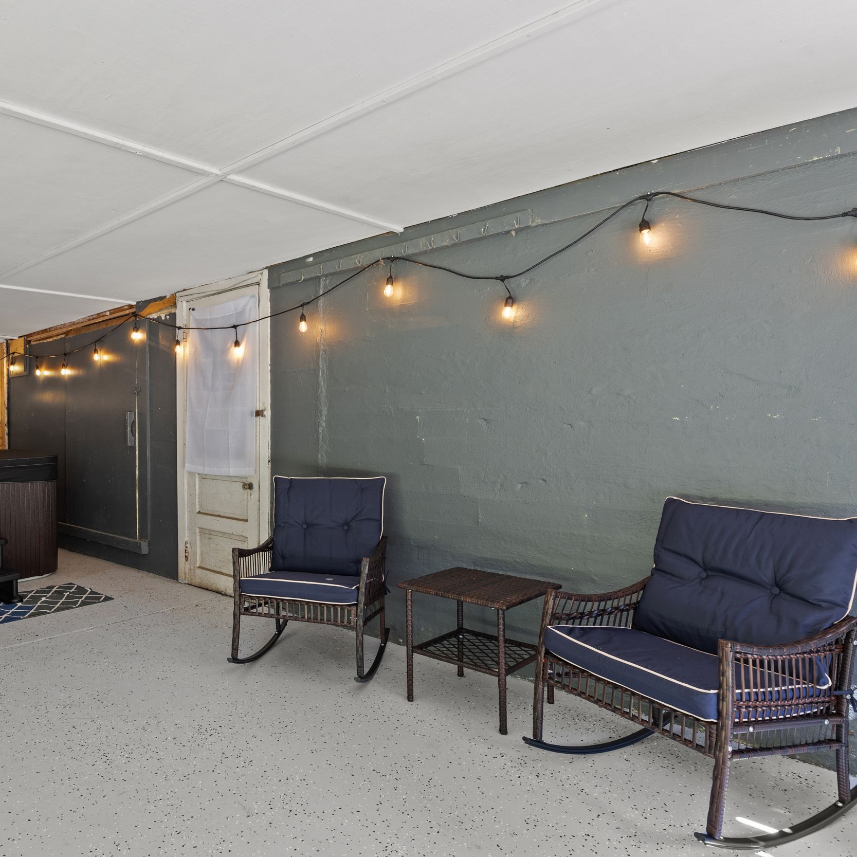 Patio set