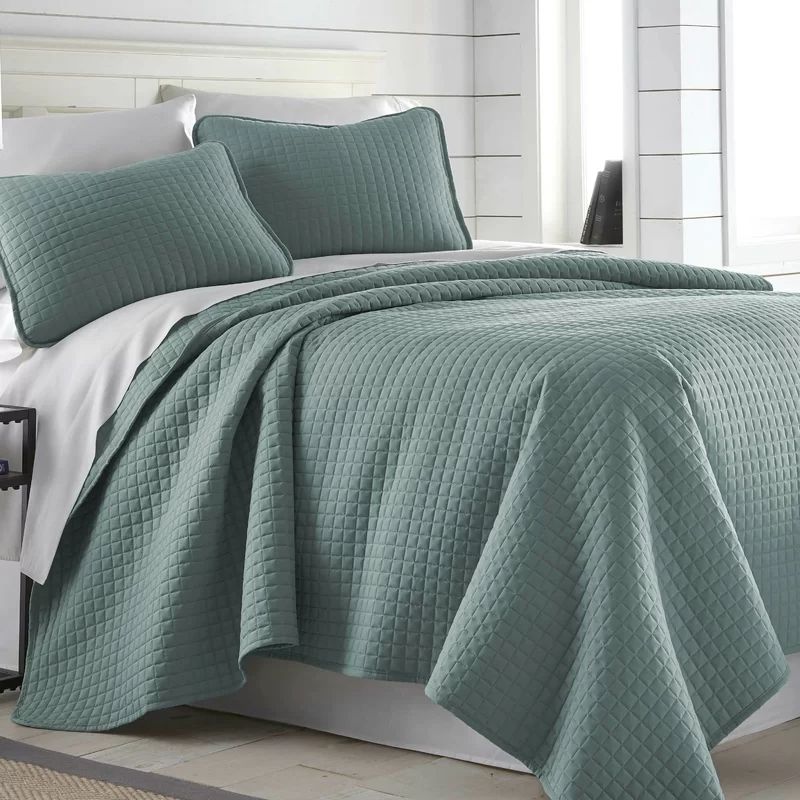 Southshore Fine Linens Vilano Springs Oversized Light Weight Hotel Quality Quilt Set With Matching Shams