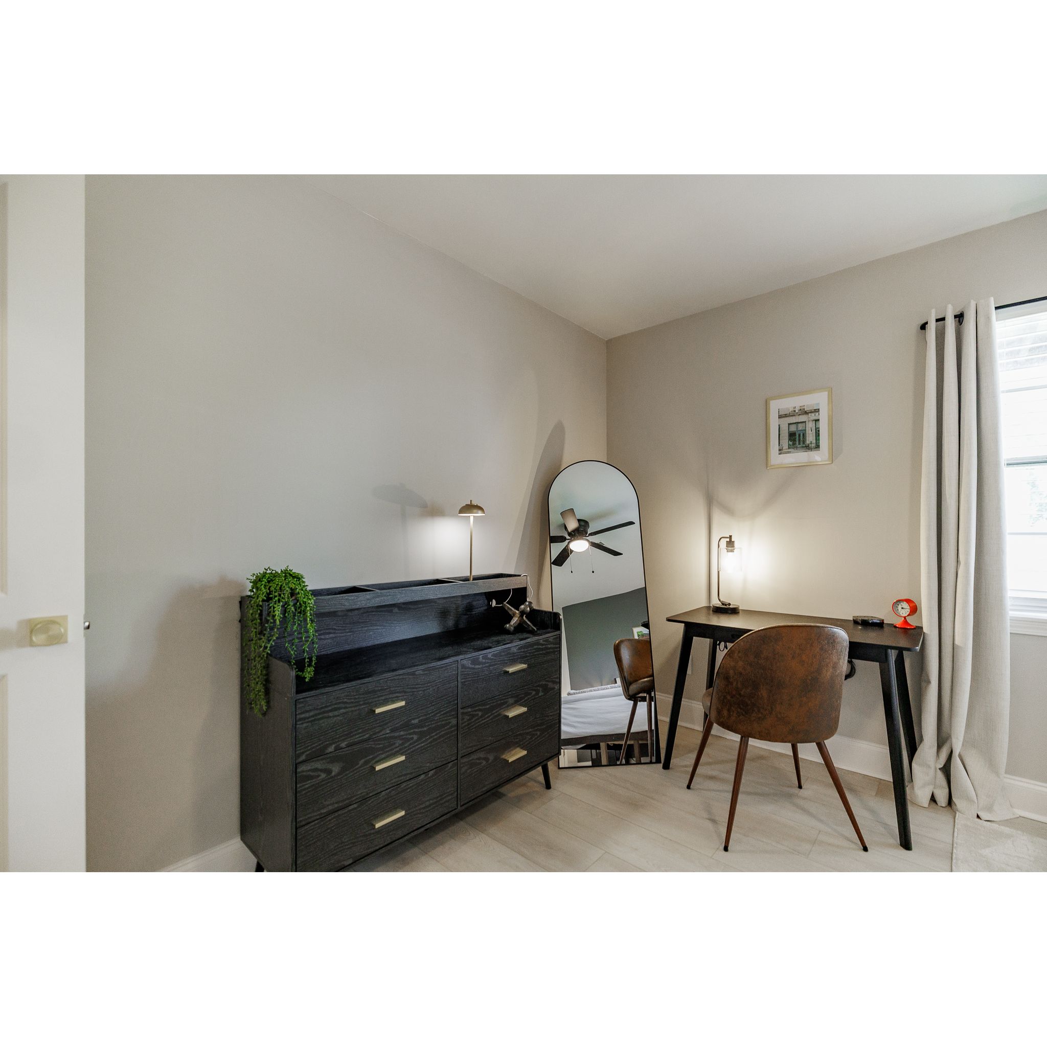 Caidence Solid Wood Desk