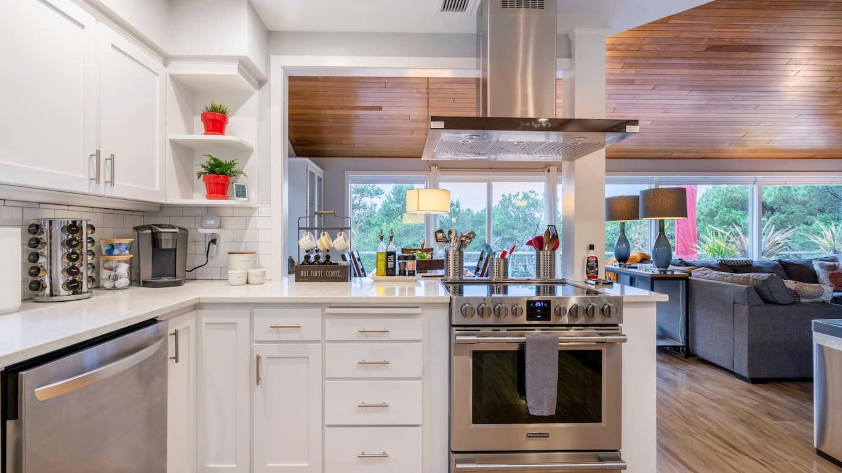 Shore Leave Manzanita