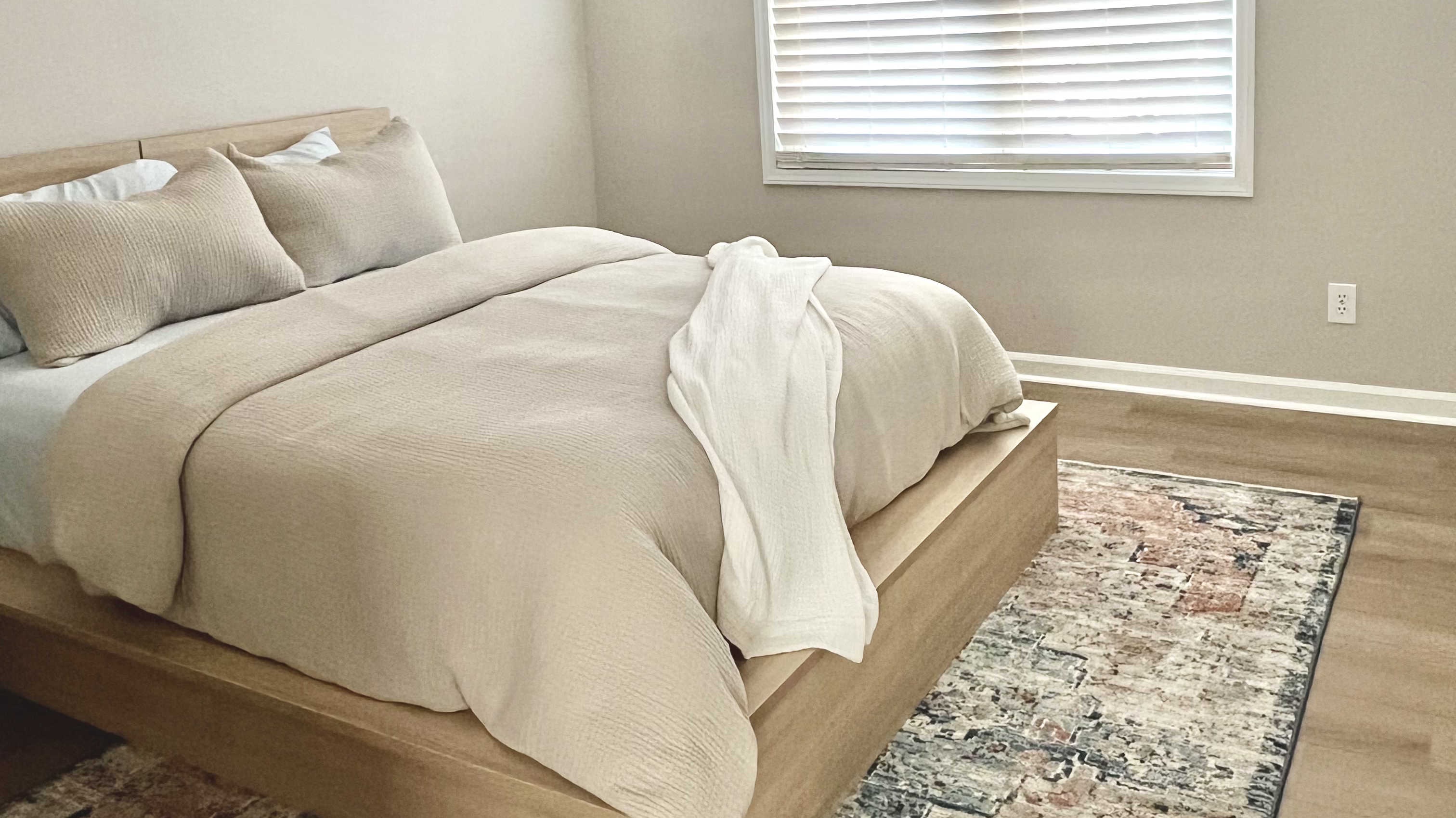 Queen Bedroom