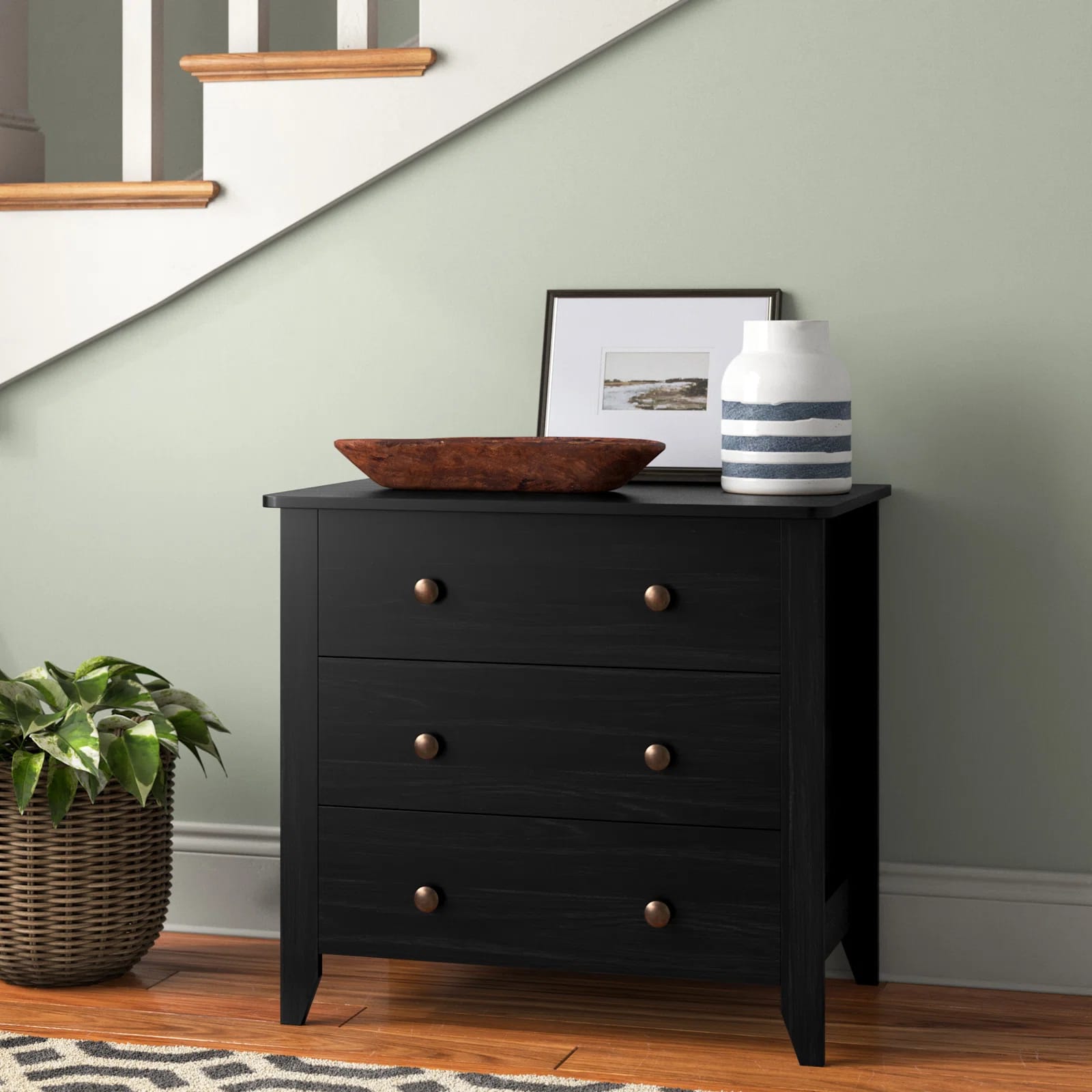 Holthaus 3 - Drawer Dresser