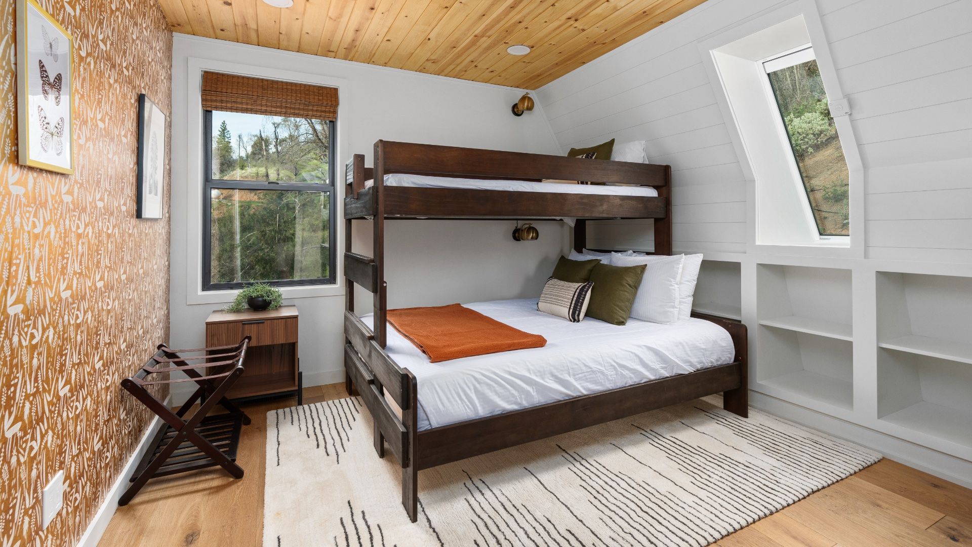 Downstairs Bedroom 2