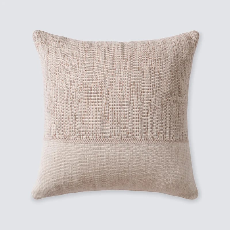Claro Pillow