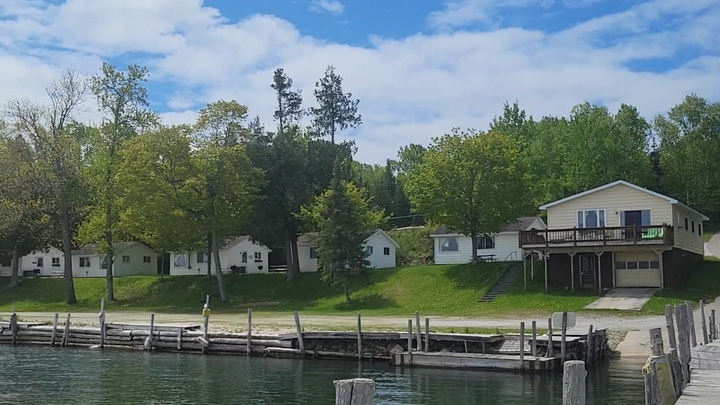 Lake View Resort