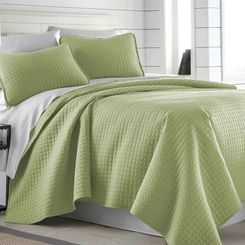 Southshore Fine Linens Vilano Springs Oversized Light Weight Hotel Quality Quilt Set With Matching Shams