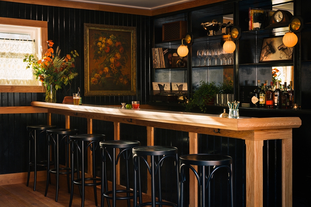 Lobby Bar