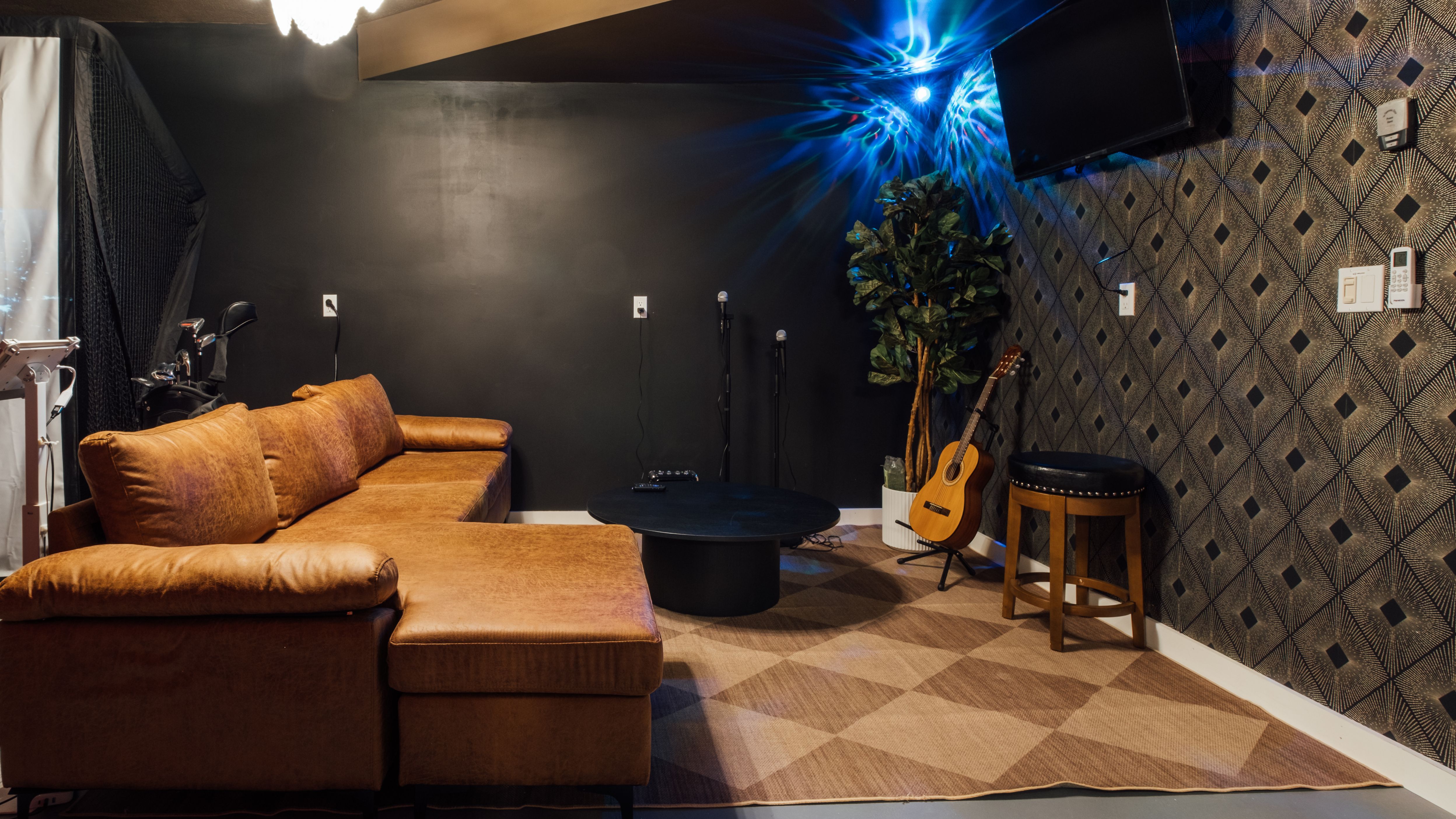 Karaoke Lounge