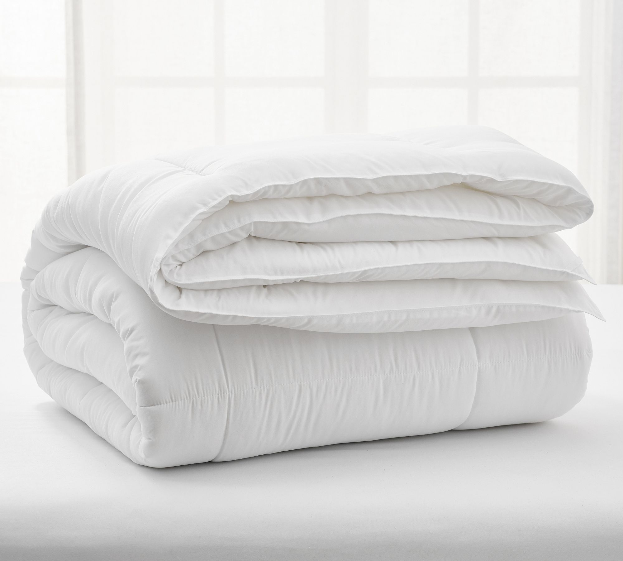 Retreat Essential Down Alternative Duvet Insert, Queen, White
