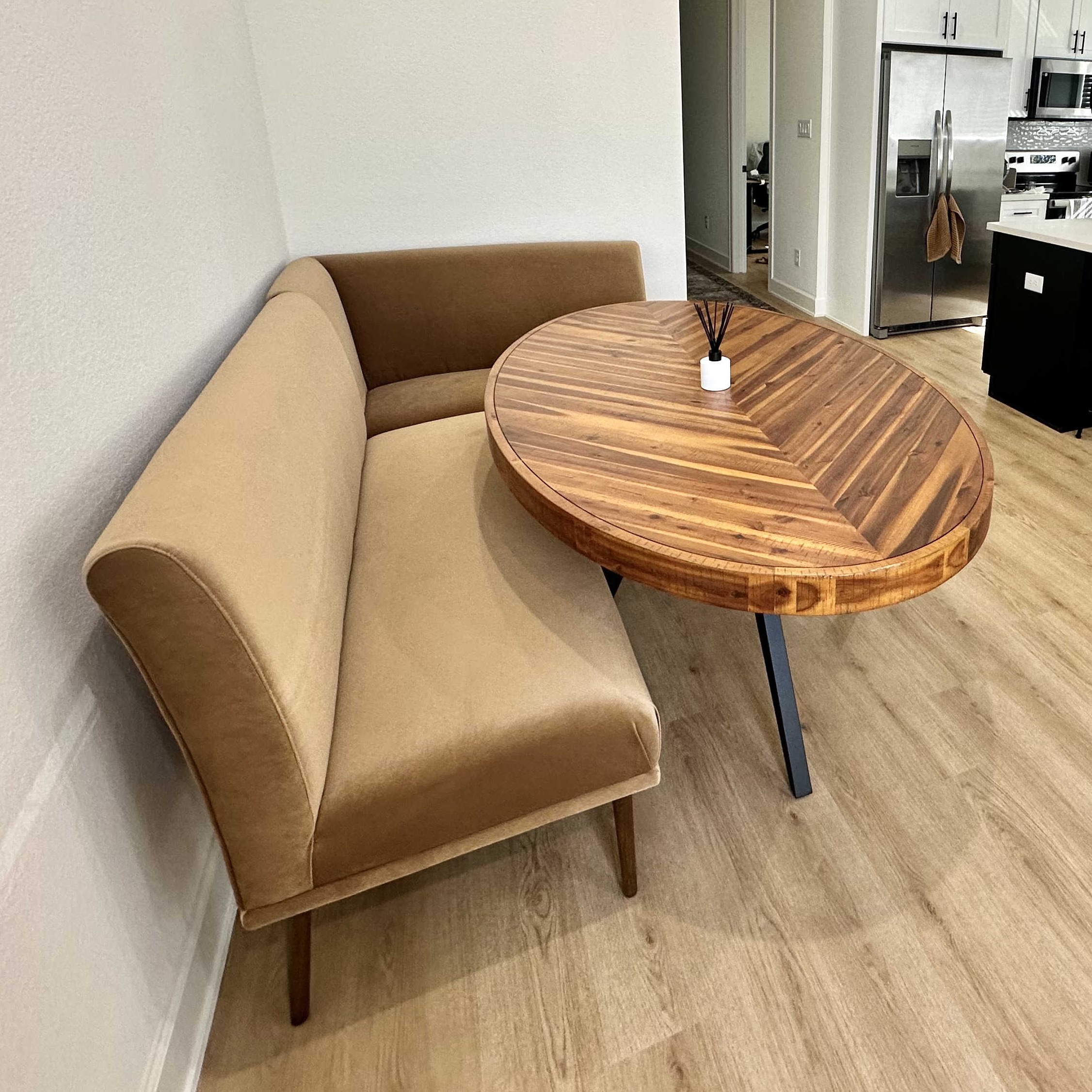 Dorian Upholstered Right Banquette
