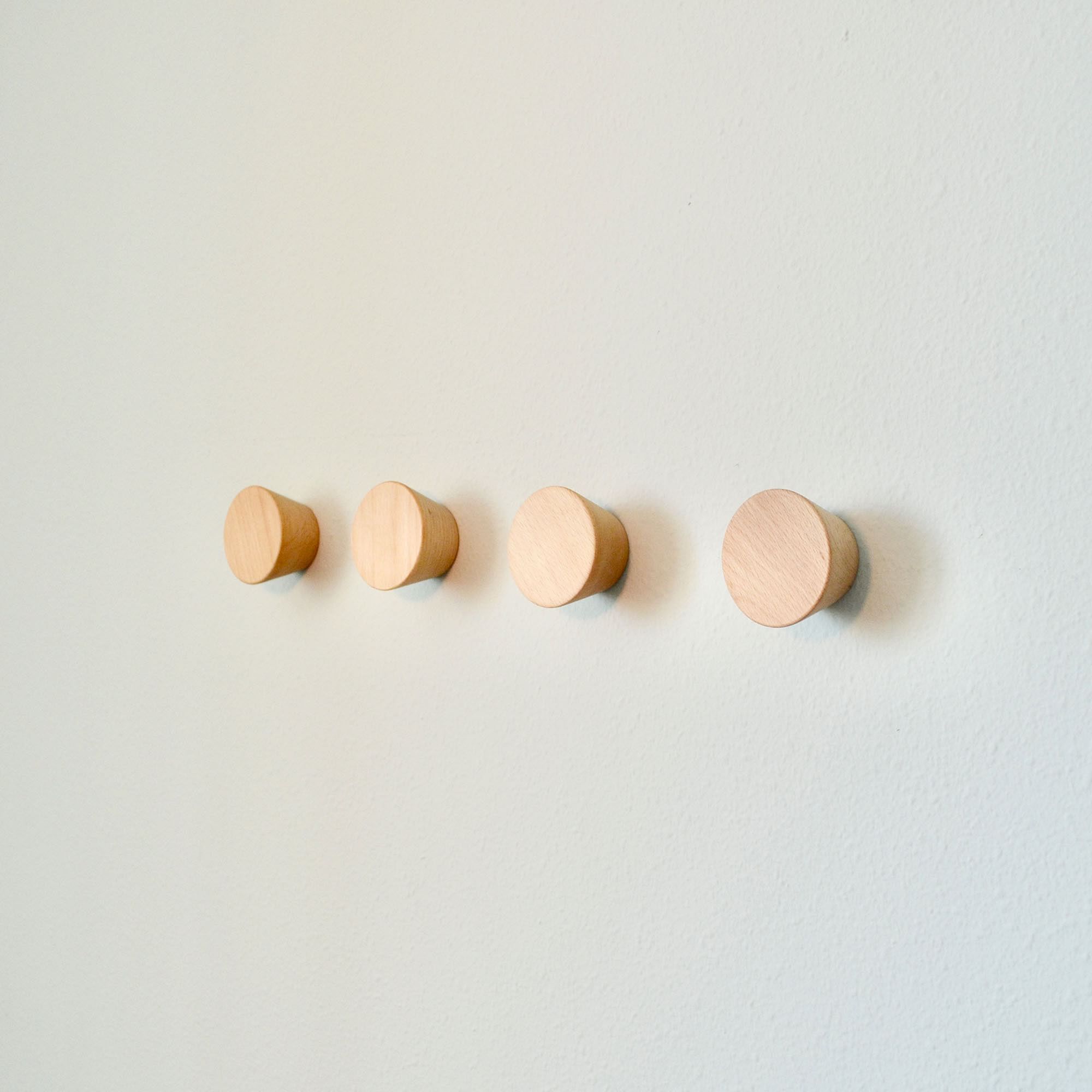 Modern Home Wooden Cone Wall Hook, Natural, Set of 4
