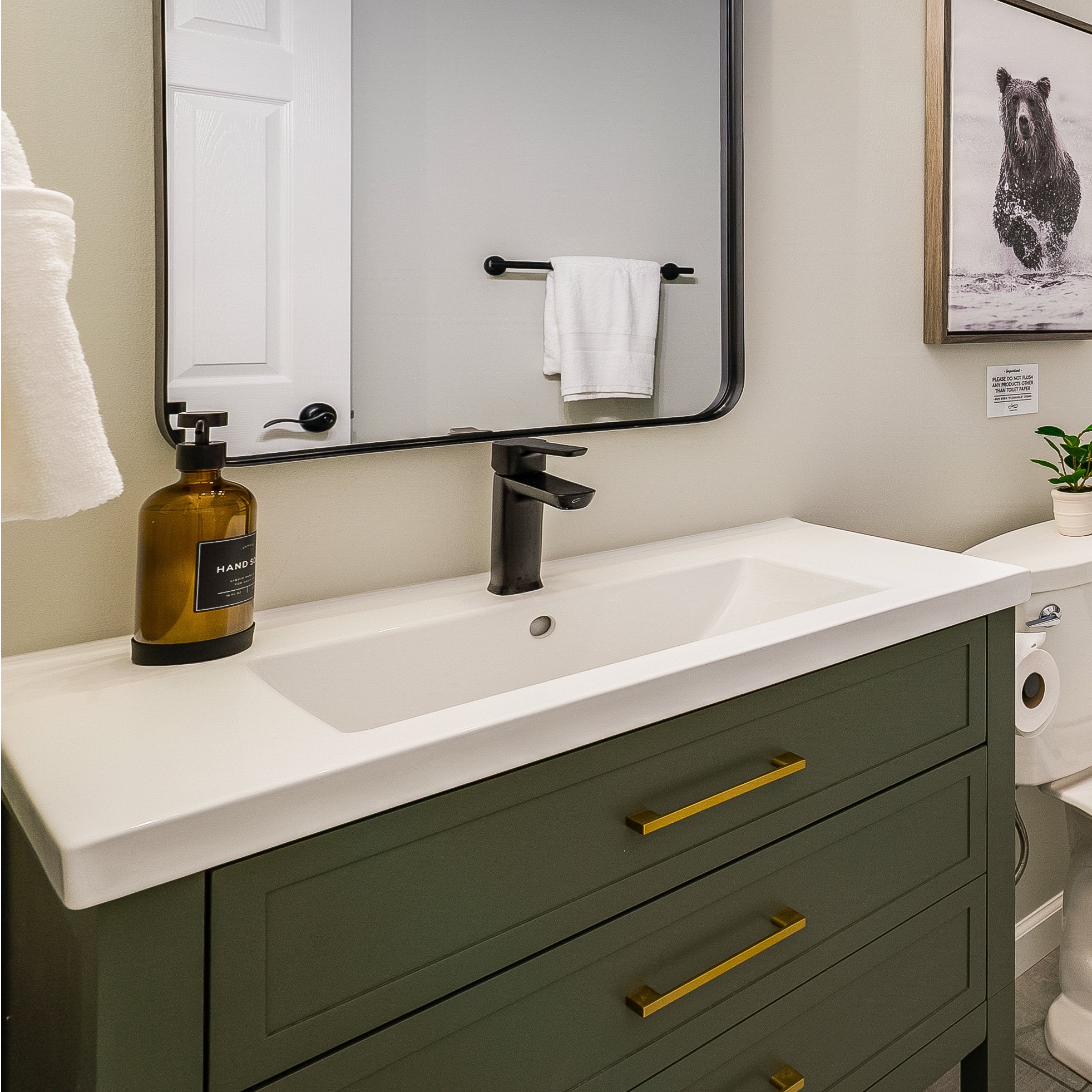 Vicini 30'' Single Vanity with Ceramic Top