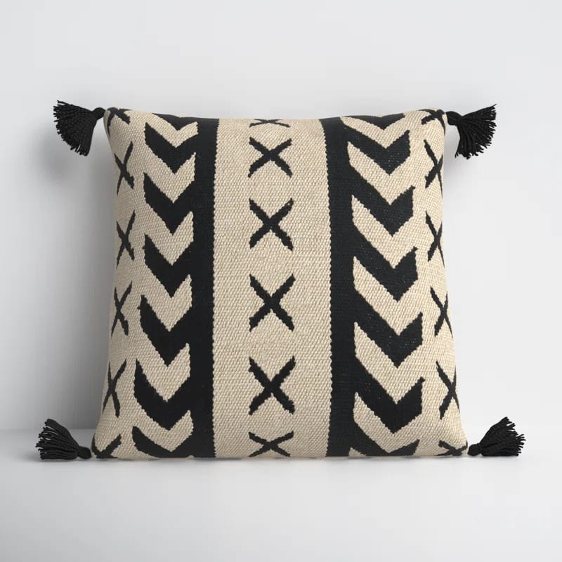 Kalindi Tassels Indoor/Outdoor Pillow Cover