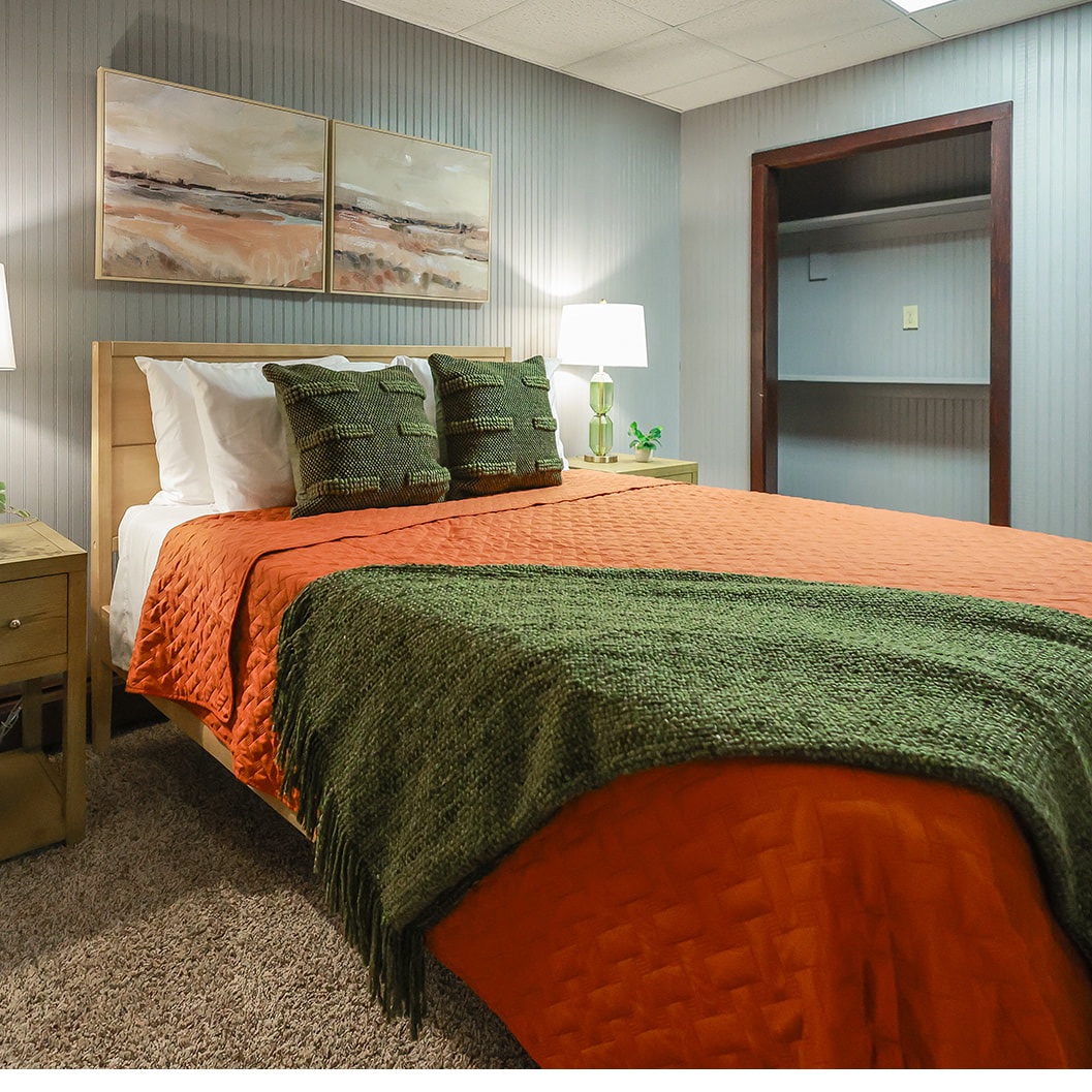 Lauritzen Solid Wood Panel Bed