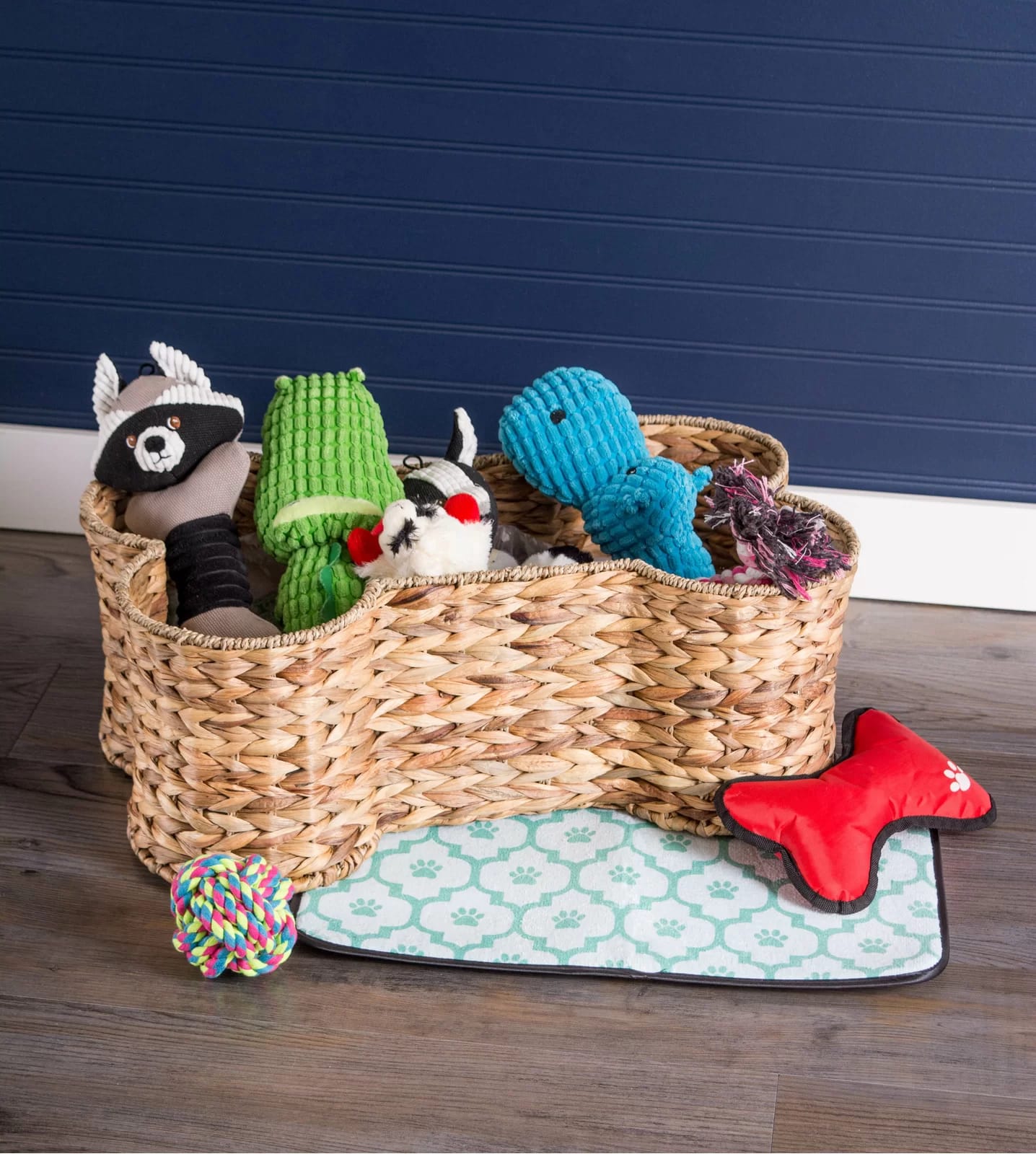 Tucker Murphy Pet™ Cambridgeshire Wicker General Basket