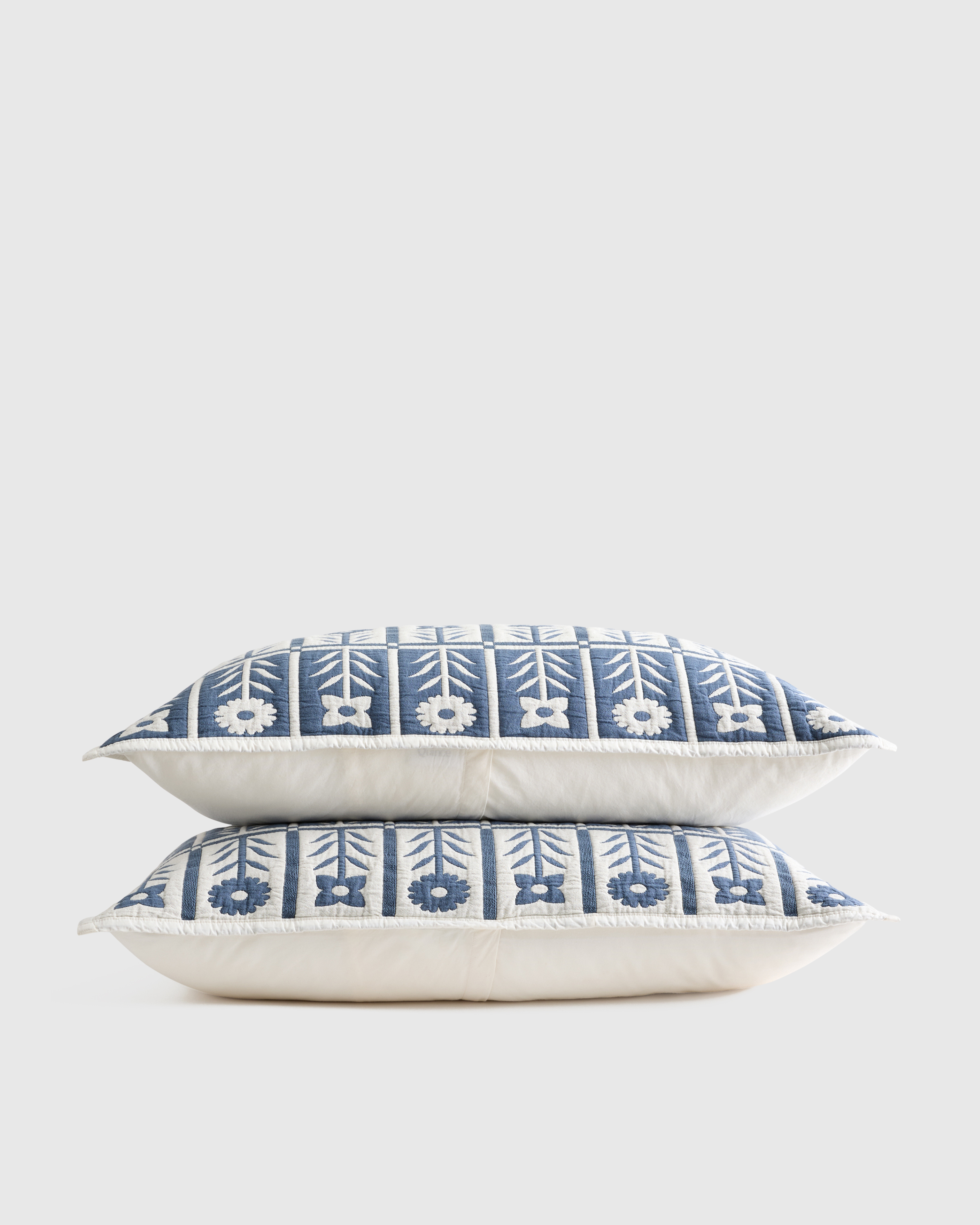 Organic Cotton Jacquard Floral Sham Set