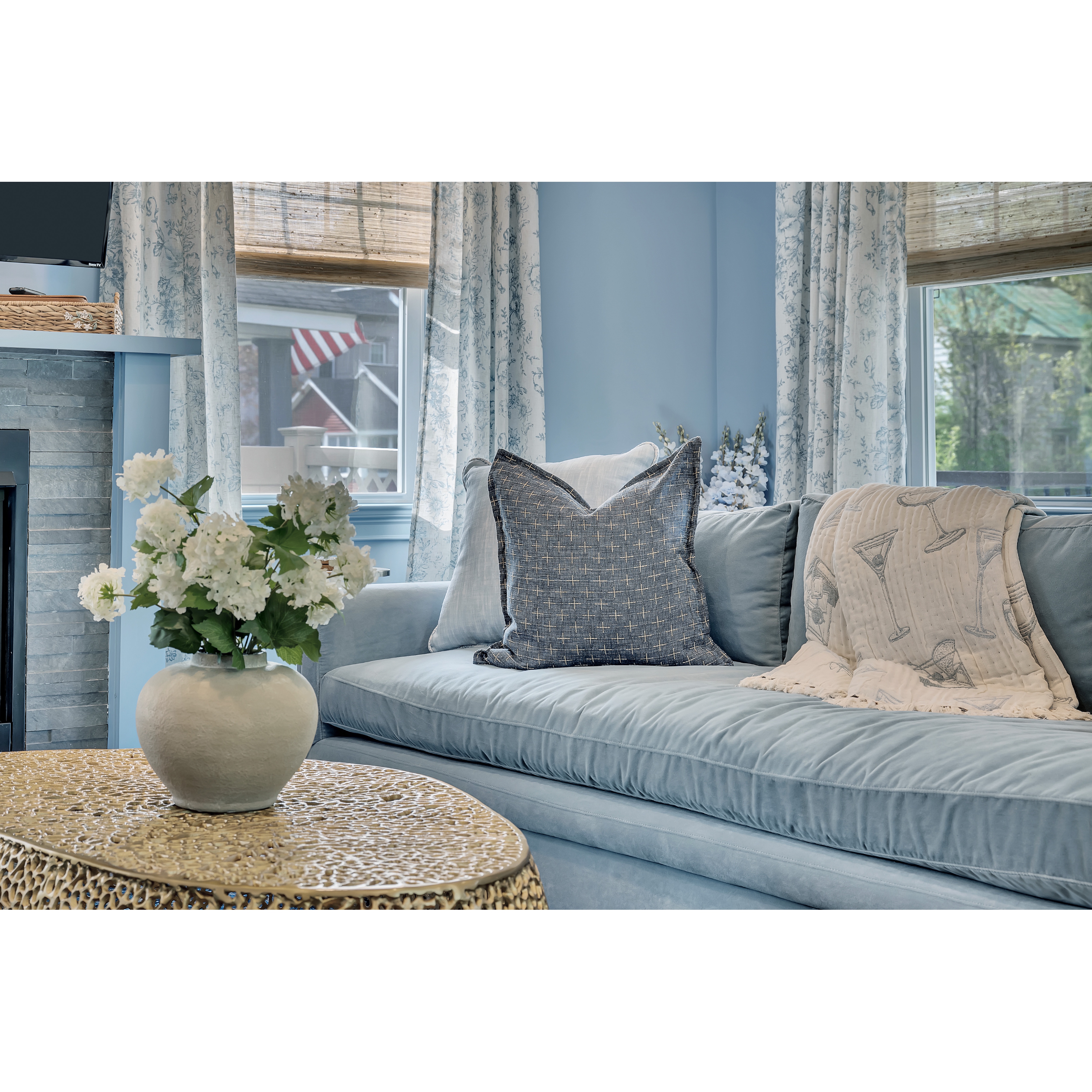 Brayden Studio Cindie Aluminum Drum Coffee Table