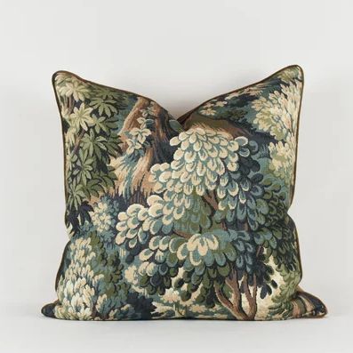 Yudi Tapestry Pillow Velvet Piping And