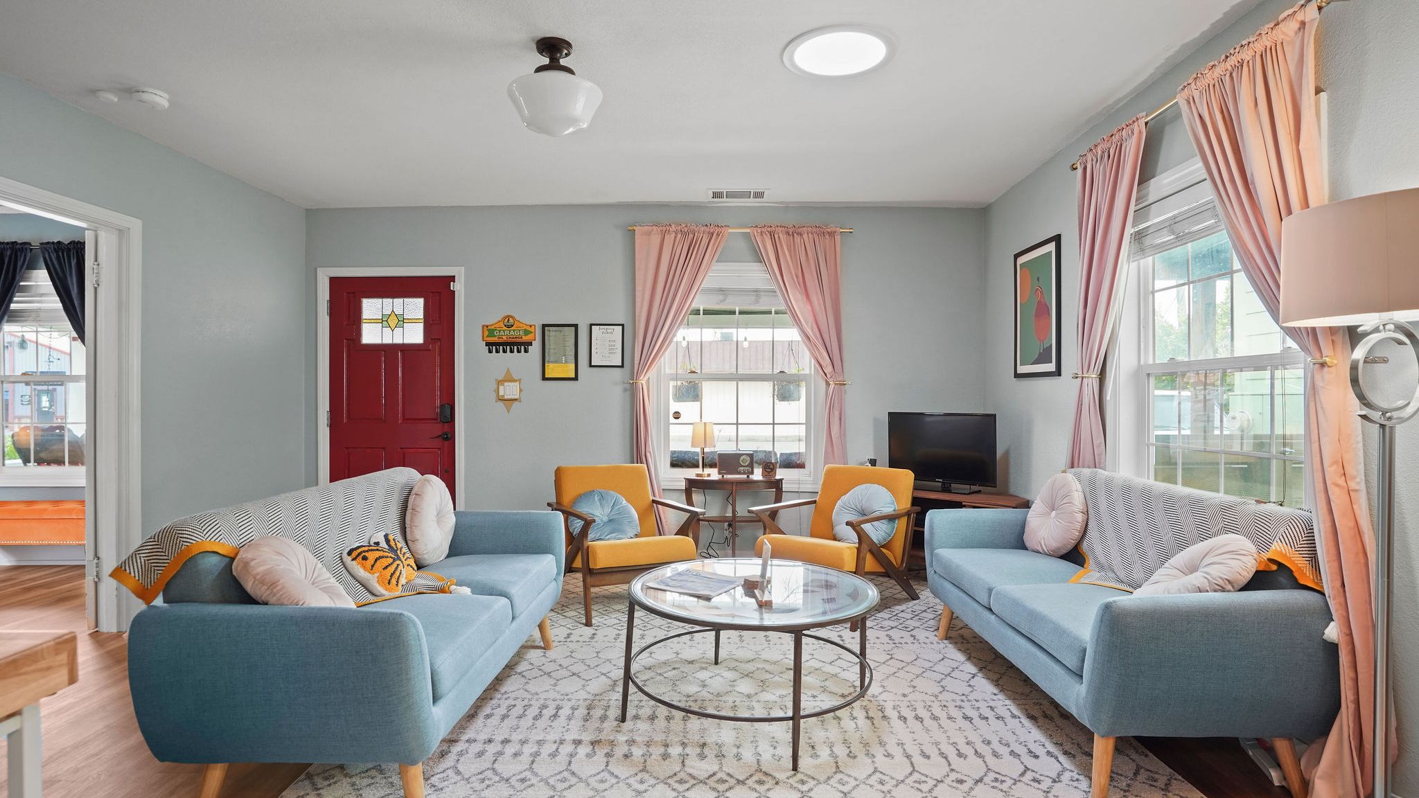 Yolo Bungalow