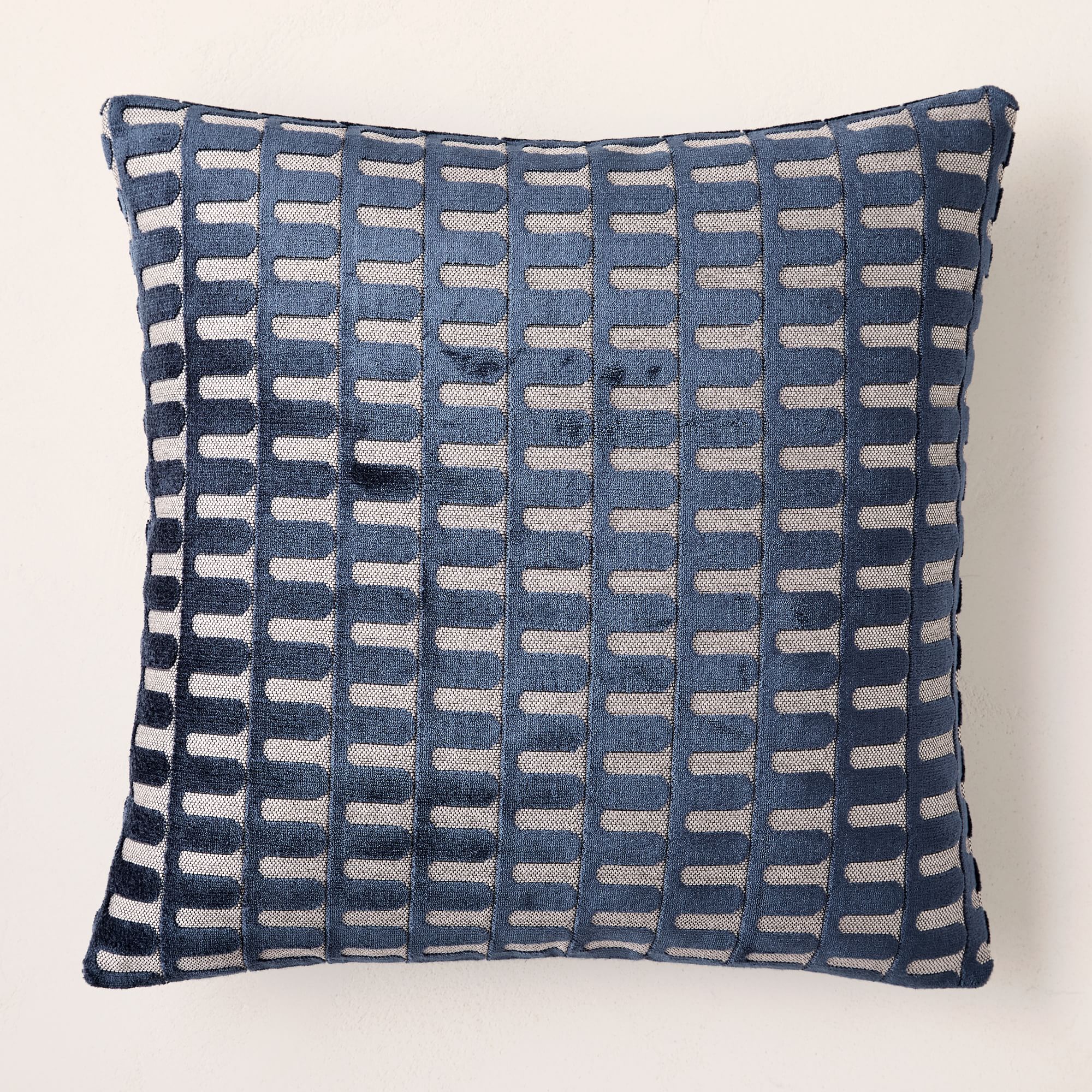 Cut Velvet Archways Pillow Cover, 20"x20", Regal Blue