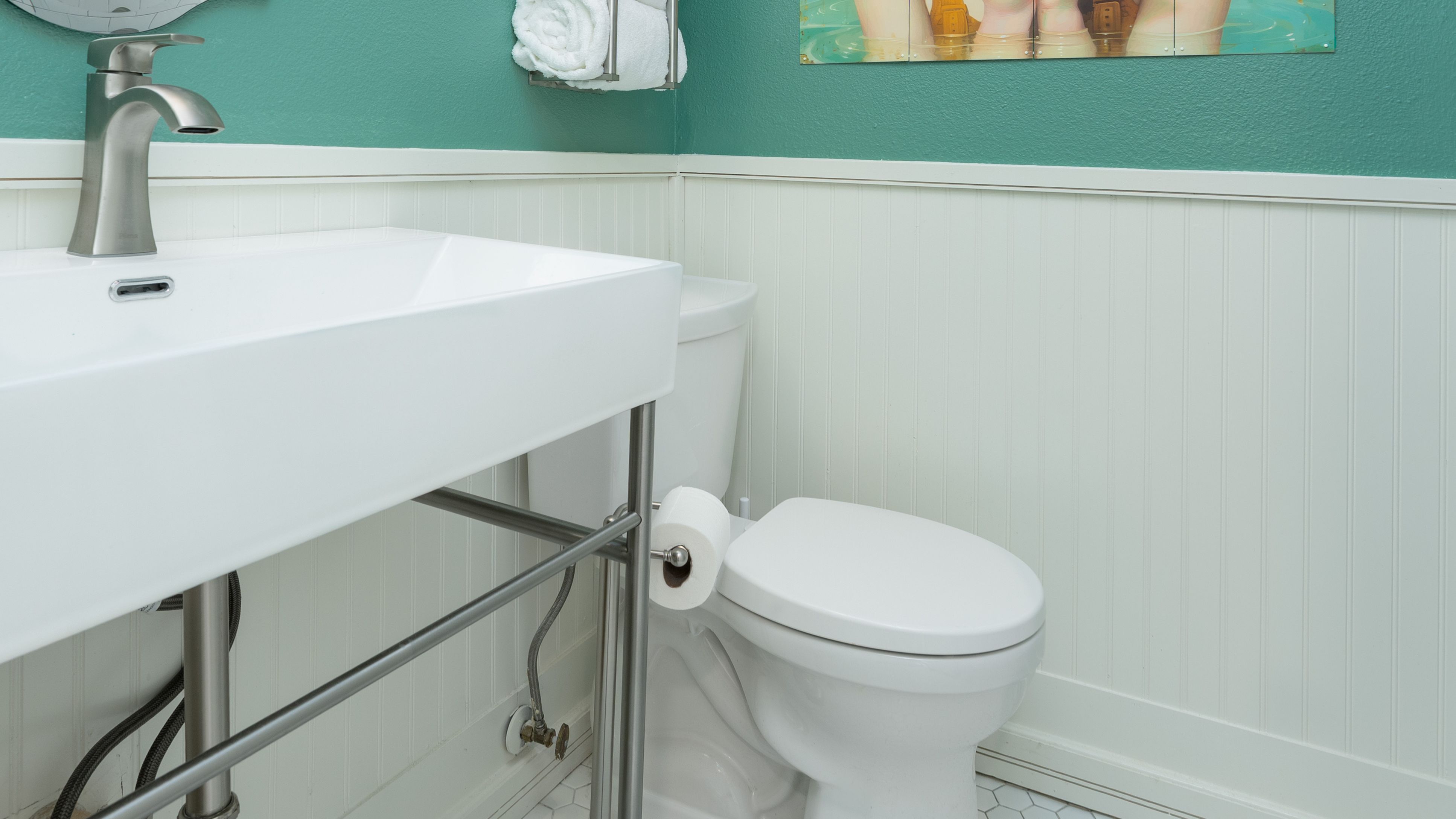 Guest Bathroom