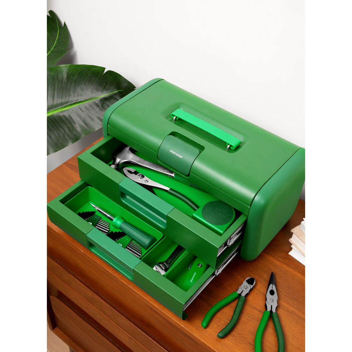 Character Toolbox & 13-Tool Set