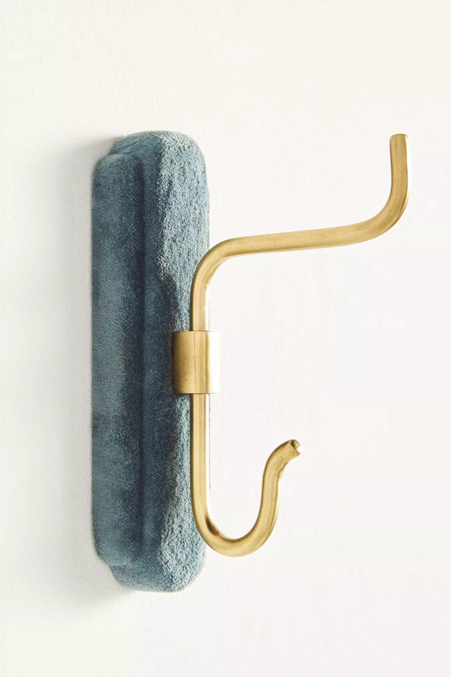 Hazel Velvet Hook