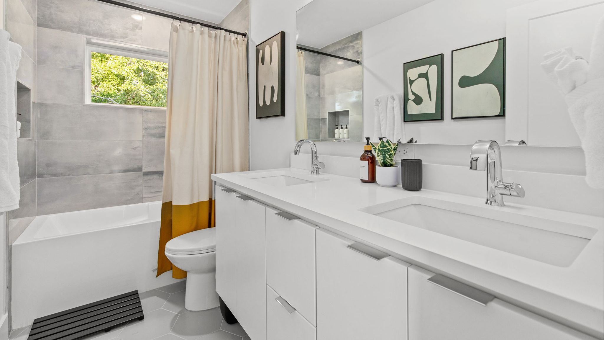 Bathroom 3
