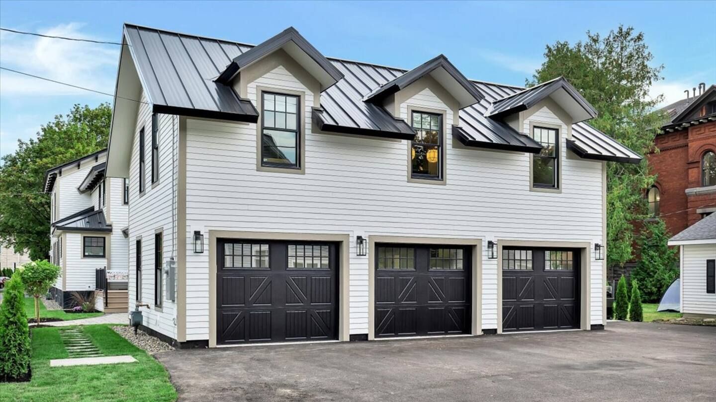 Downtown Saratoga Luxury Oasis