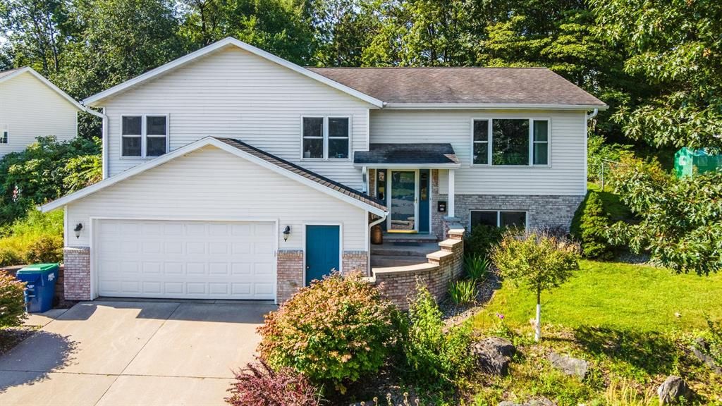 1618 Bos Creek Dr