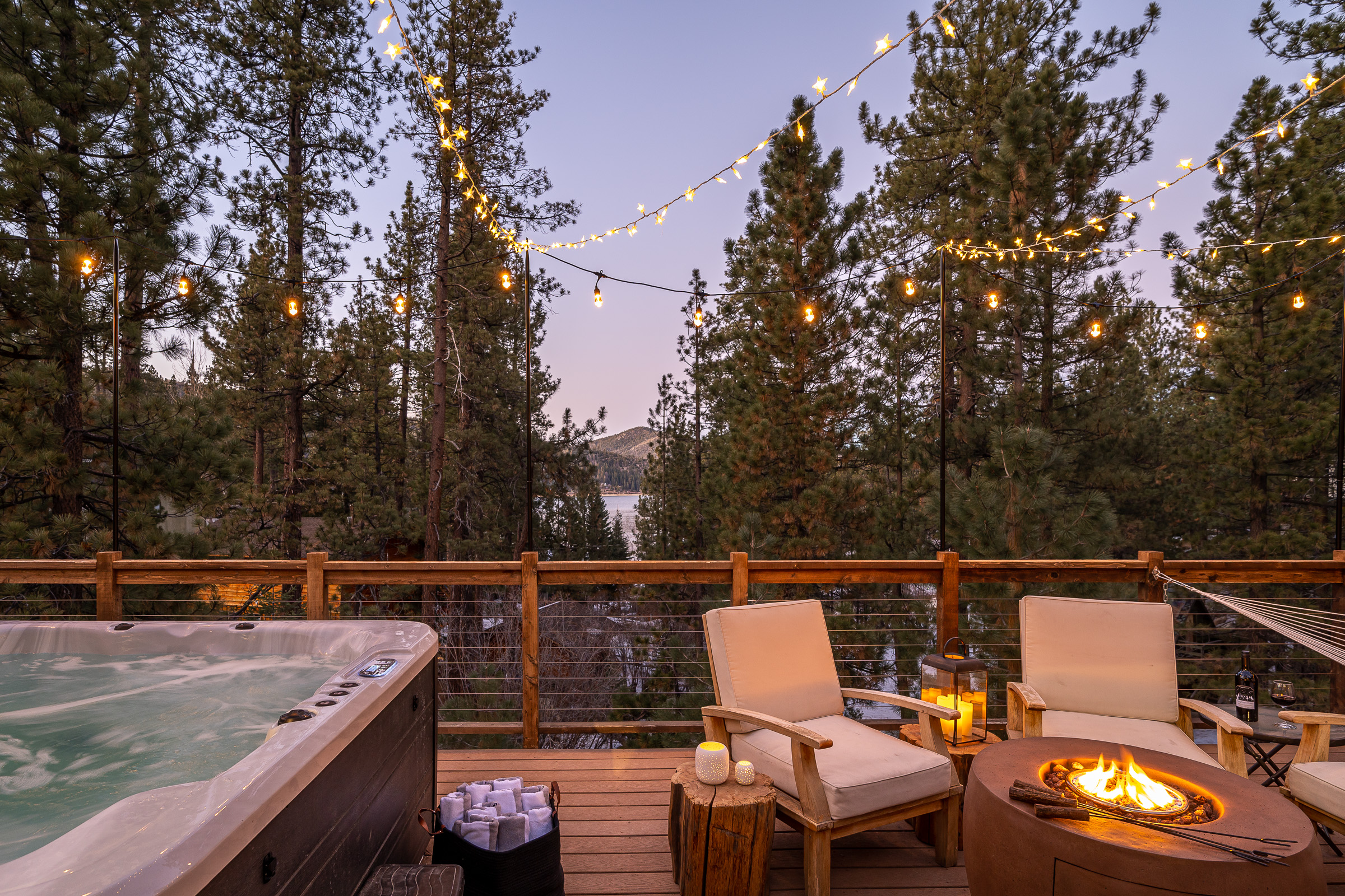 Starry Night Cabin