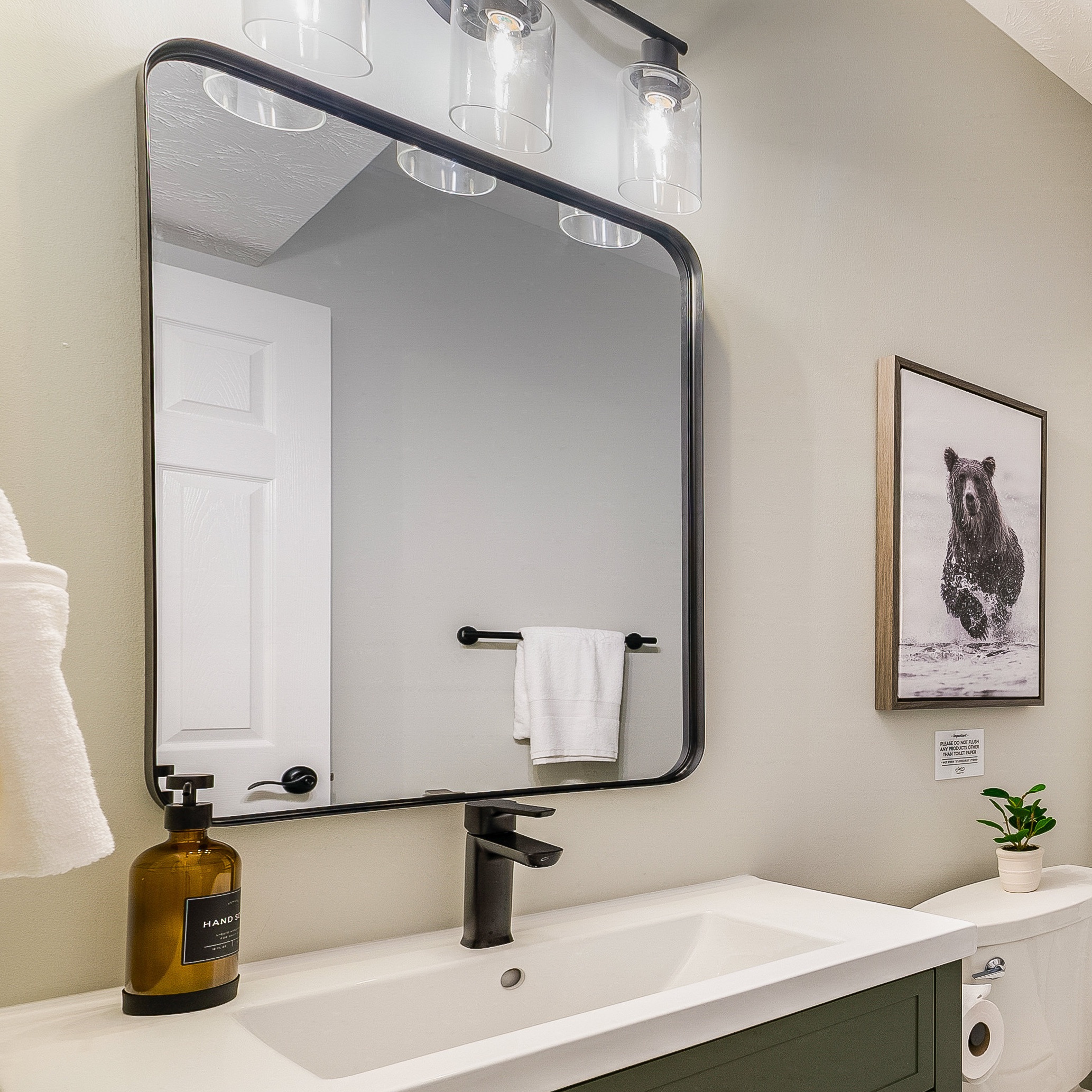 Sweetcrispy Bathroom Mirror 30.5x22.5 Inch Black Metal Framed Rounded Rectangle Vanity Mirror for Wall, Over Sink, Farmhouse, Restroom, Anti-Rust, Modern Decorative, Horizontal or Vertical Hanging