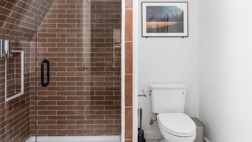 Upstairs Bath