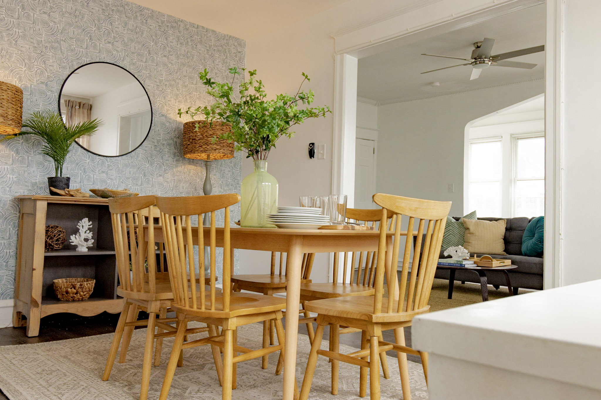 APT 2 - Dining Room
