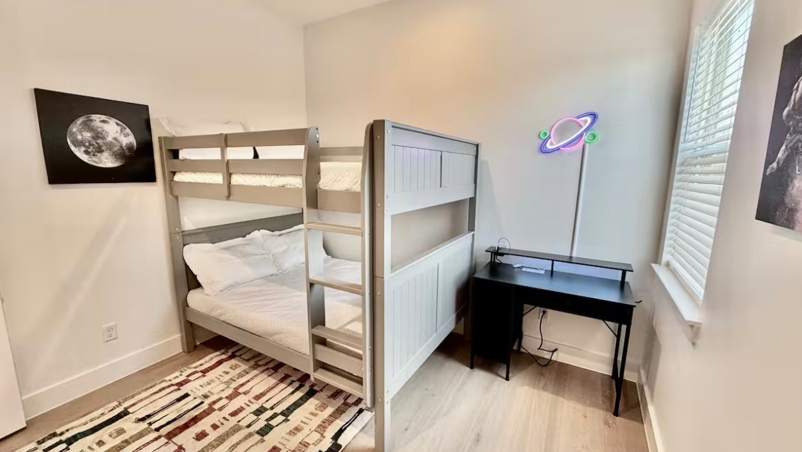 2nd Bedroom Upstairs
