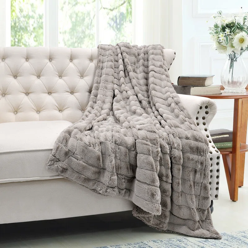 Home Soft Things Super Mink Throw Blanket
