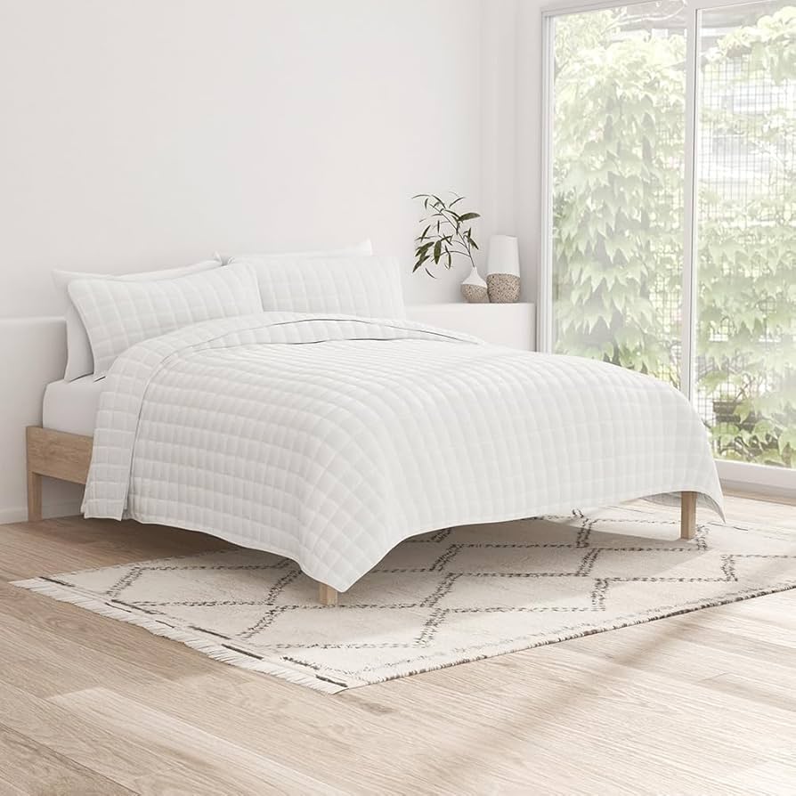 White Quilt Twin Size
