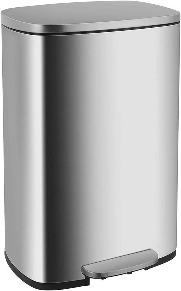 13 Gallon/50 L Trash Can