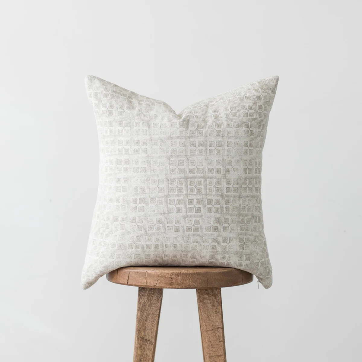 Fleur - Grid Pillow Cover Single - 18''