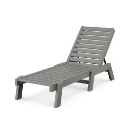 Captain Chaise