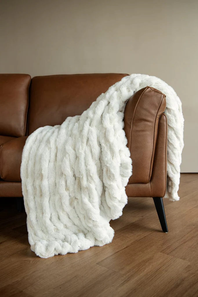 Hugs Snowcapped Coconut Blanket