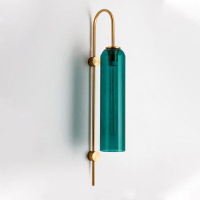 Mercer41 Mirvat Armed Sconce