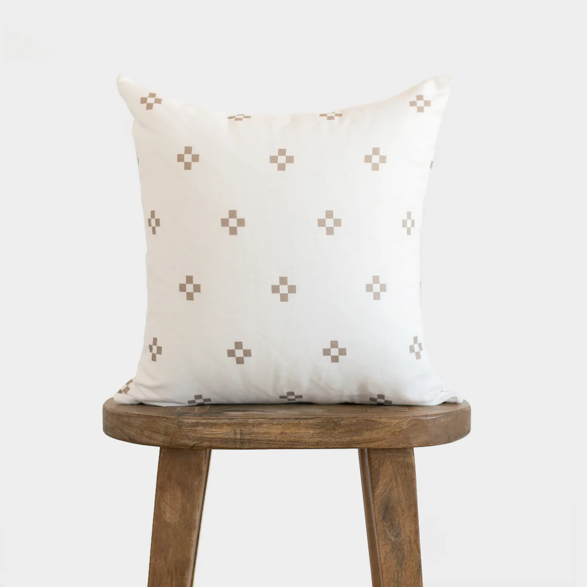 Tan Square Dots - Pillow Cover Single - 18'' | 22"
