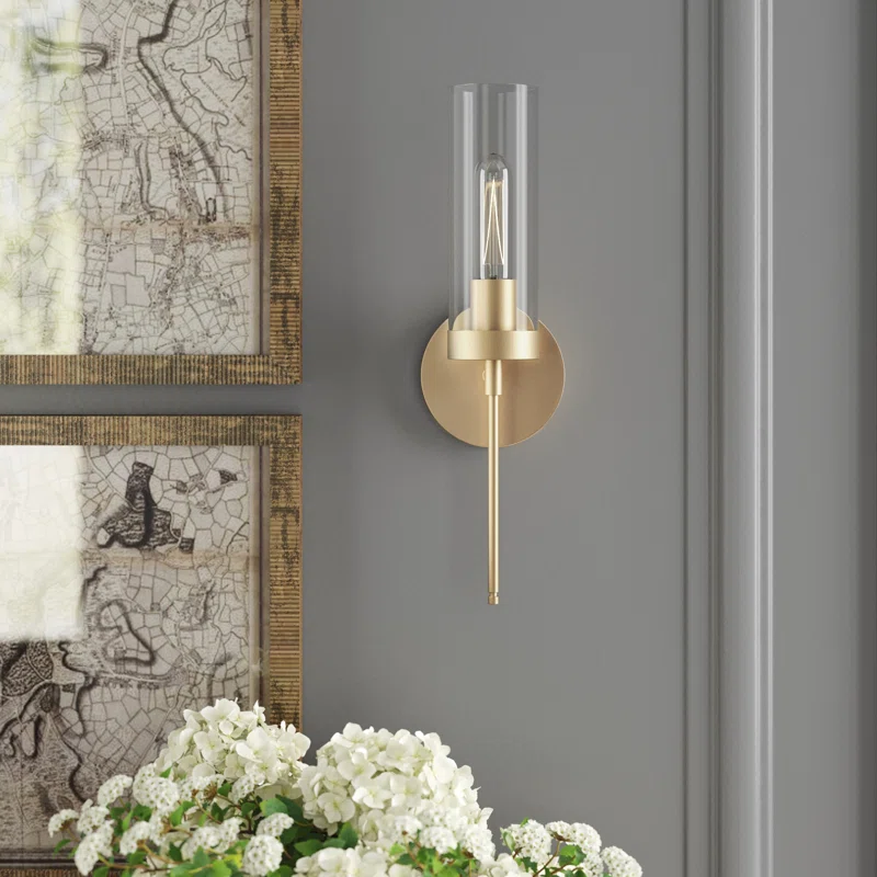 Lark Manor Arisleidy 1 Light Dimmable Wallchiere