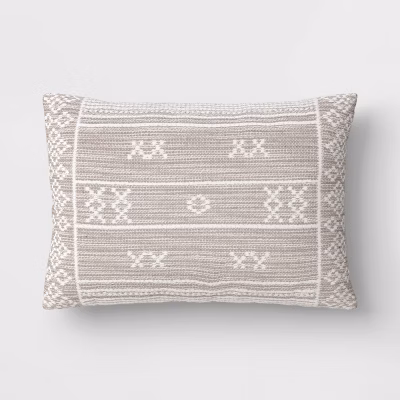 14"x20" Quatrefoil Outdoor Lumbar Pillow Gray - Threshold