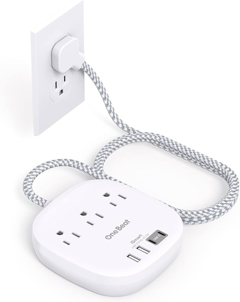 Flat Plug Power Strip, 5ft Flat Extension Cord - 3 Outlets 4 USB Ports (2 USB C) 22.5W/4.5A Desktop Charging Station, Power Strip No Surge Protection for Cruise Ship, Dorm Room Travel Essentials - BK
