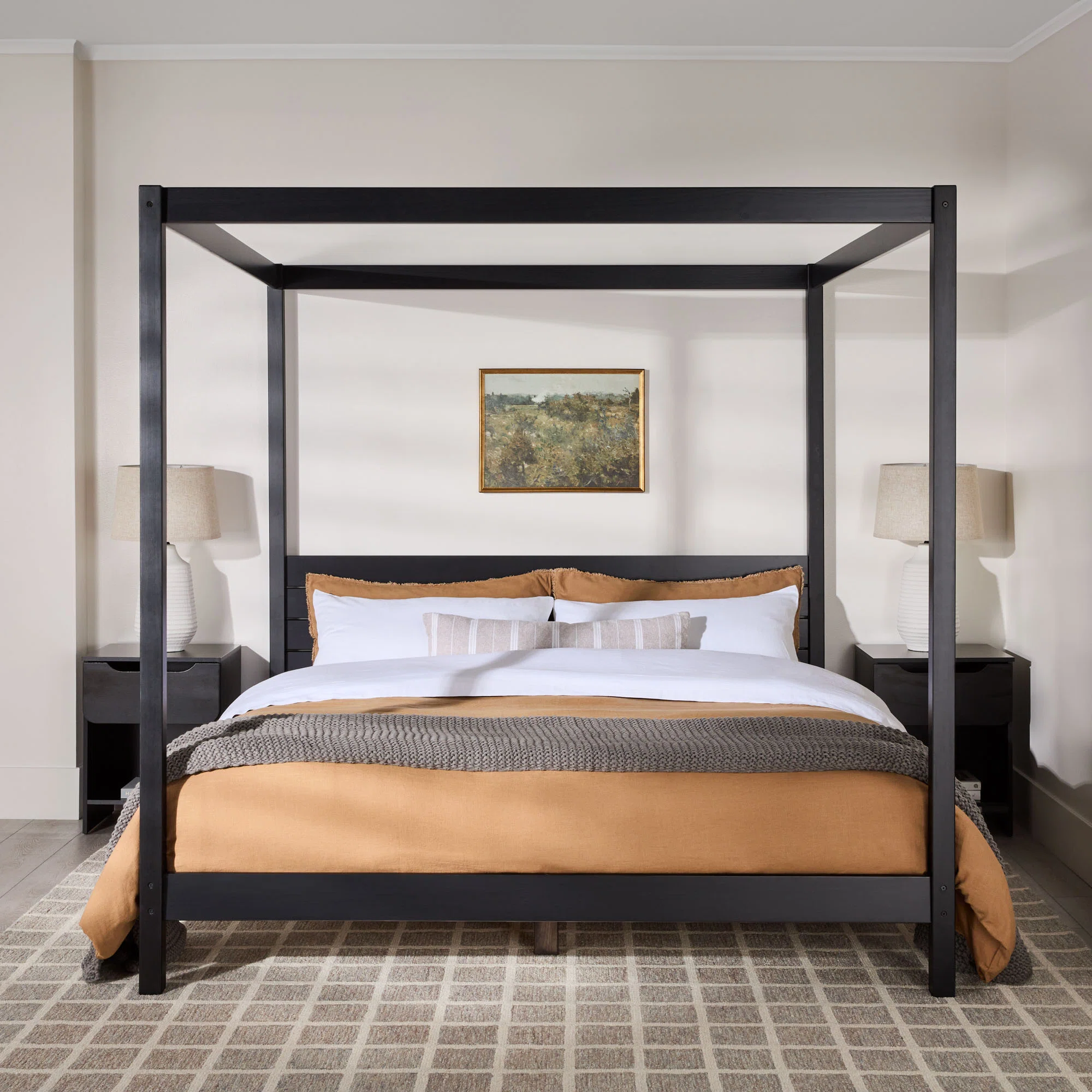 Hanhalyn Solid Wood Canopy Bed