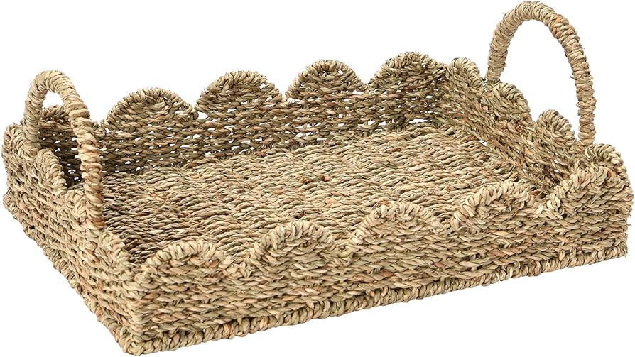 Household Essentials Round Handwoven Seagrass Tray with Scalloped Edge and Handles, Natural