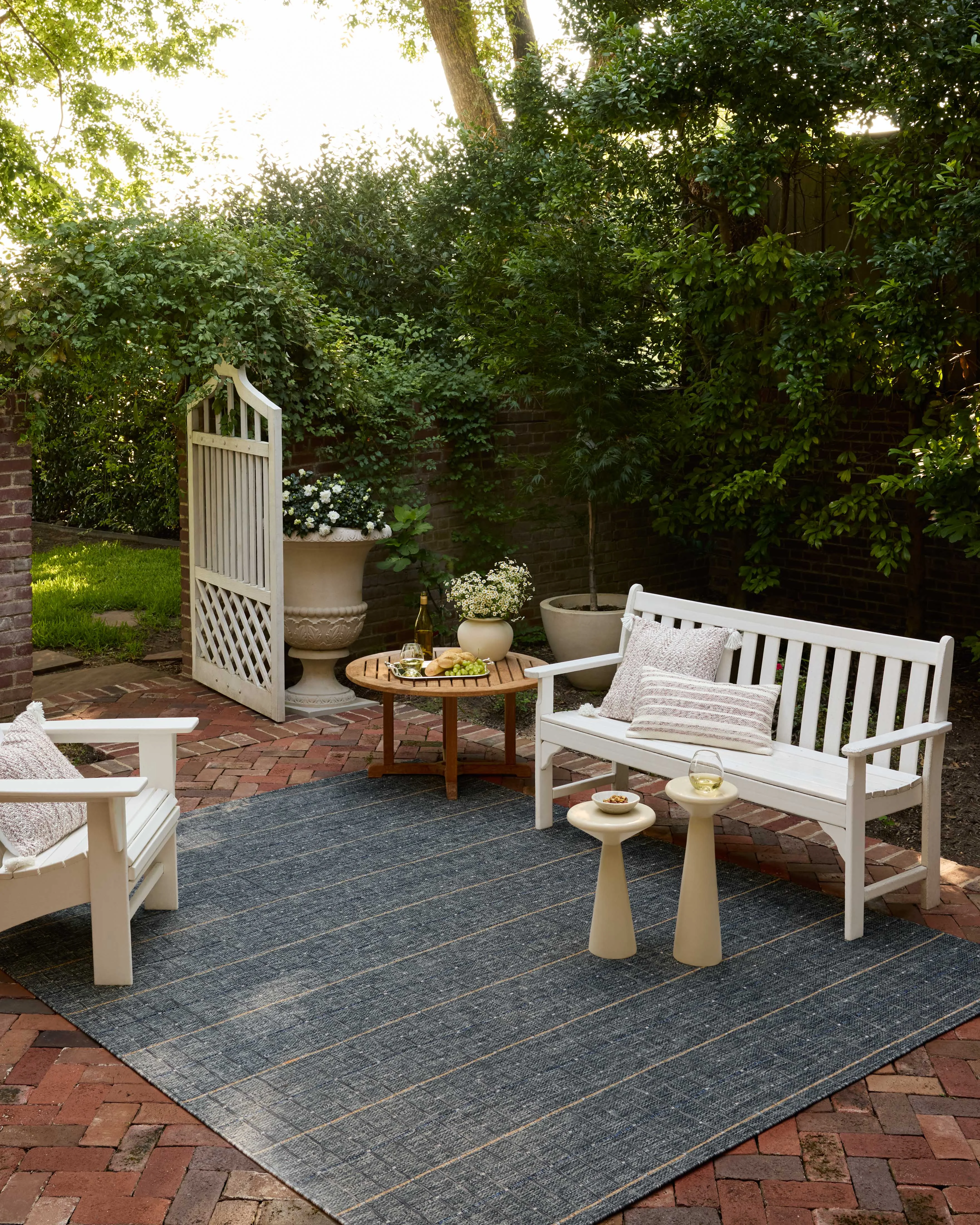 Loloi Birch Bir-02 Contemporary / Modern Area Rugs | Rugs Direct