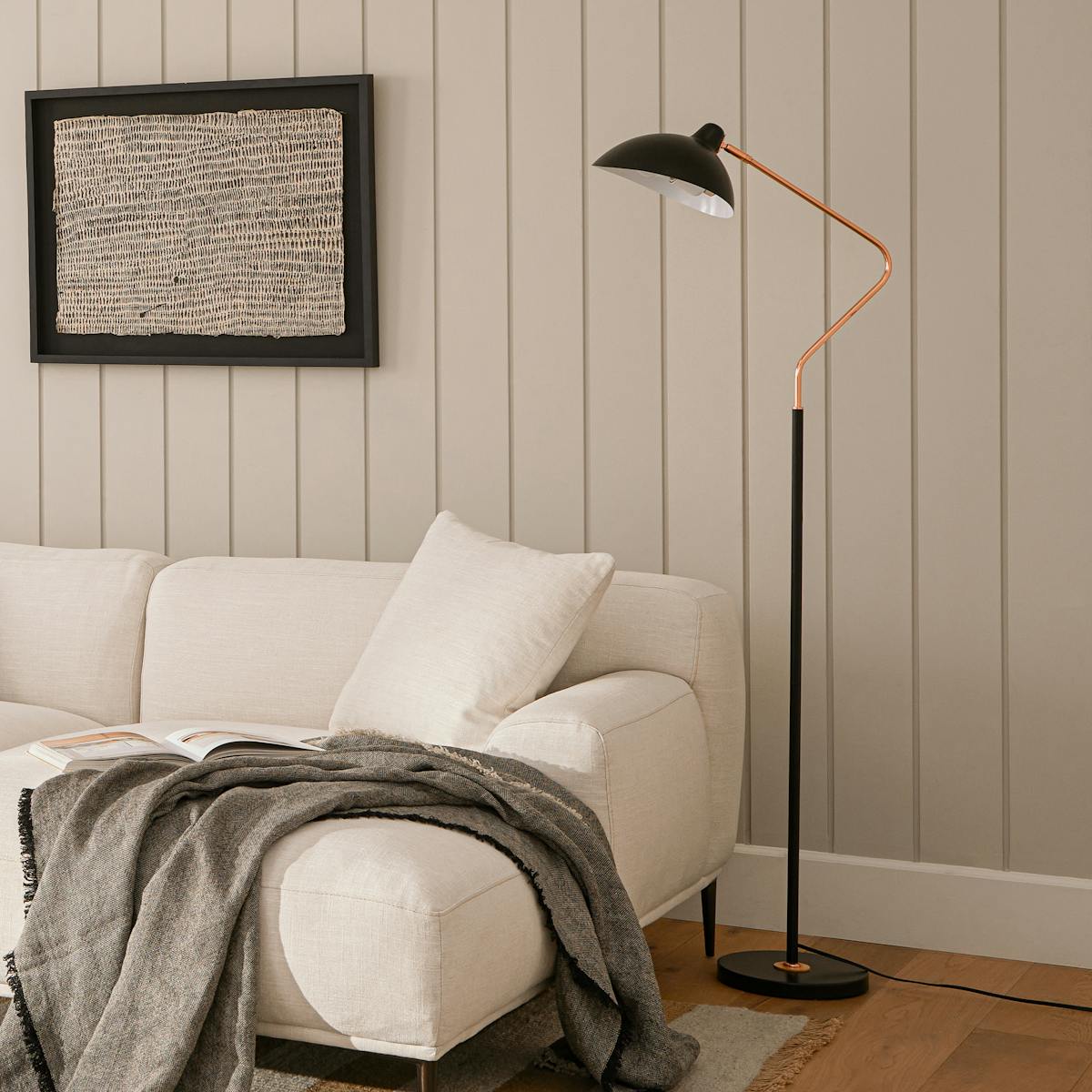 Leap Floor Lamp - Black
